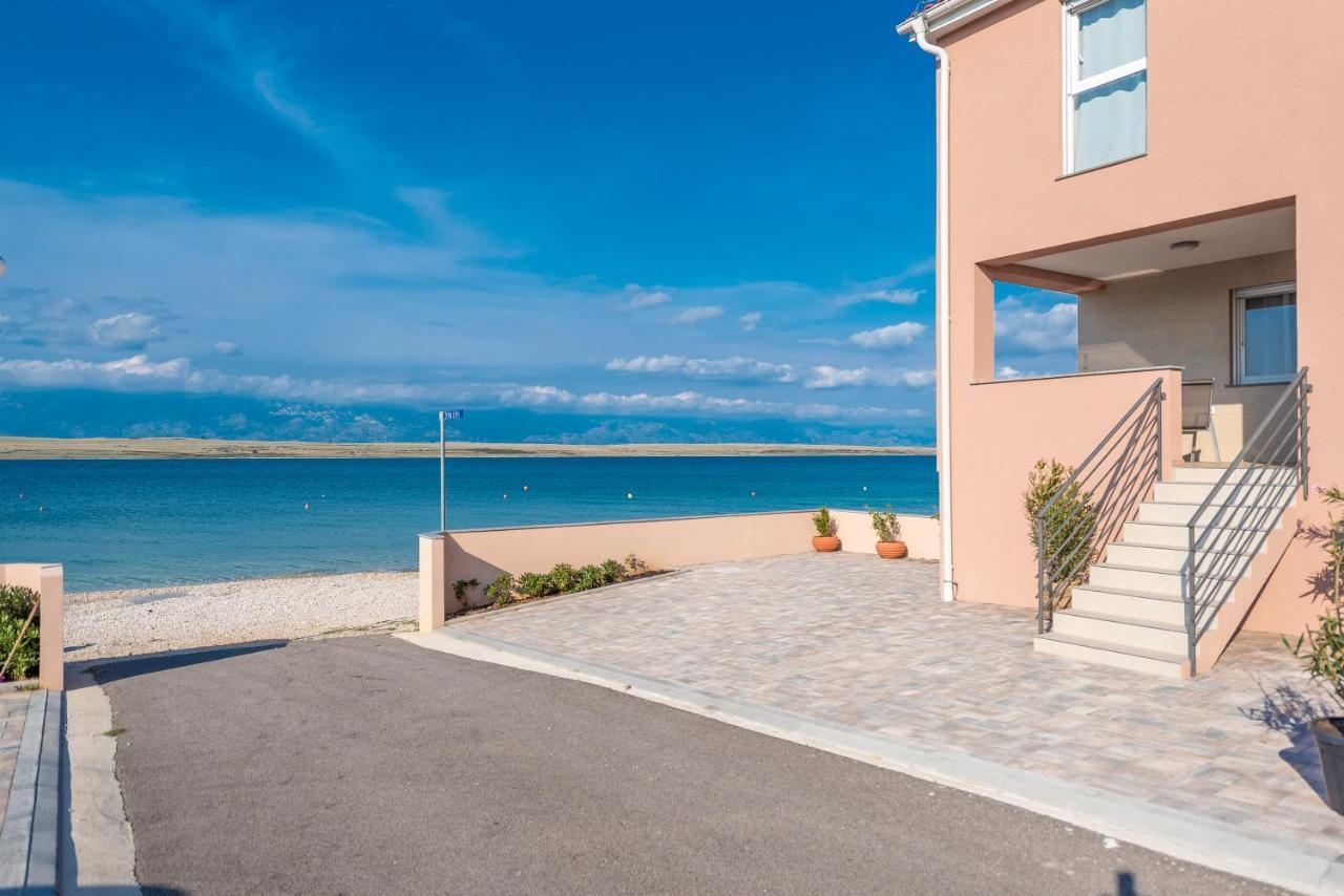 Luxury Apartments - La Vir 5& 6 Esterno foto