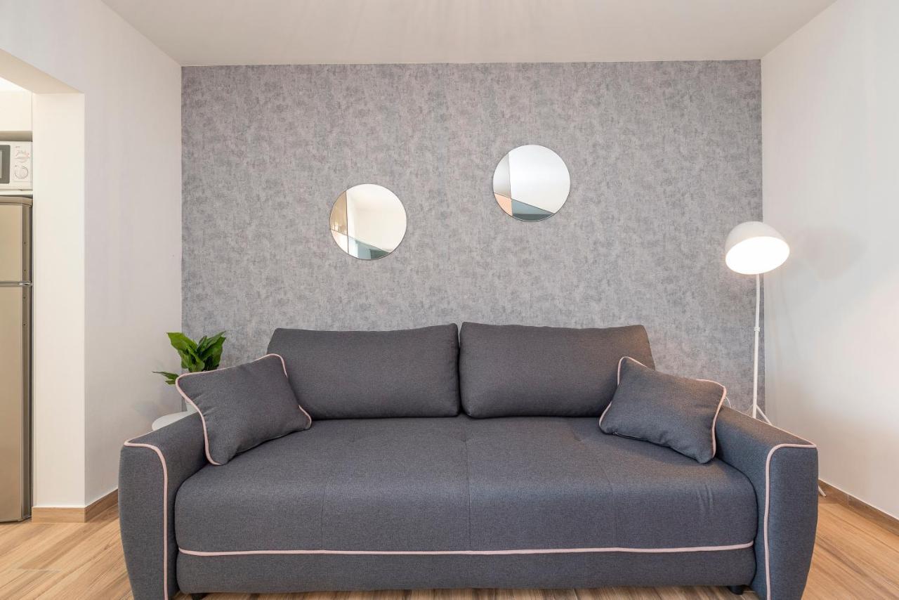 Luxury Apartments - La Vir 5& 6 Esterno foto