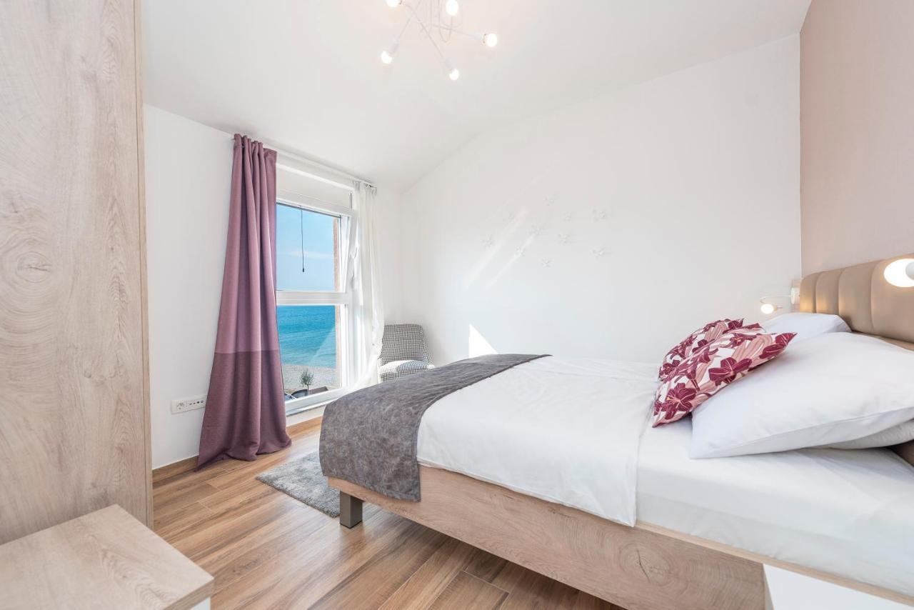 Luxury Apartments - La Vir 5& 6 Esterno foto