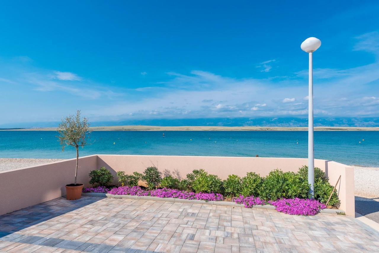 Luxury Apartments - La Vir 5& 6 Esterno foto